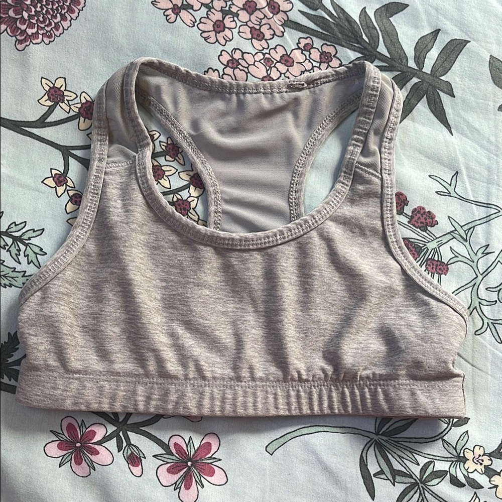 Old Navy Gray Racerback Sports Bra with Scoop Neck (M)
